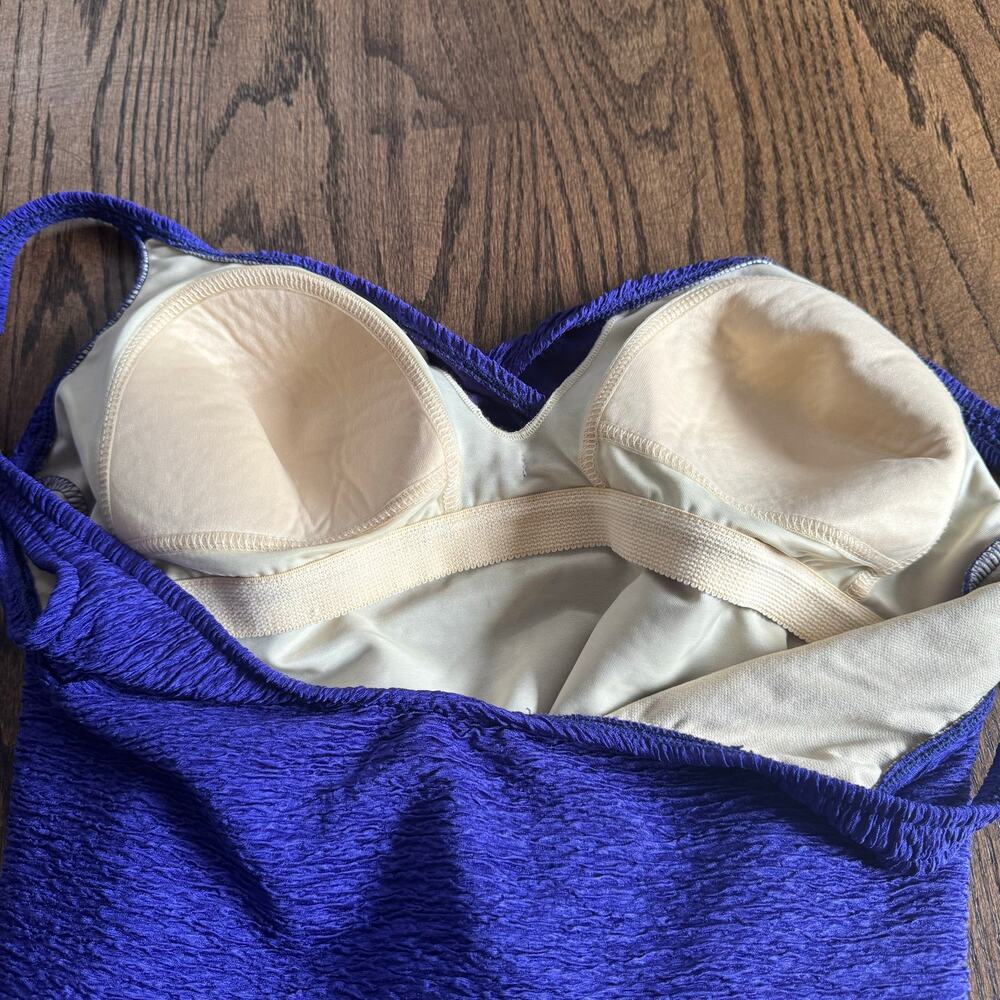 Catalina Women Solid Violet Blue Purple Textured One Piece Swim Suit Size 20W - Picture 3 of 7